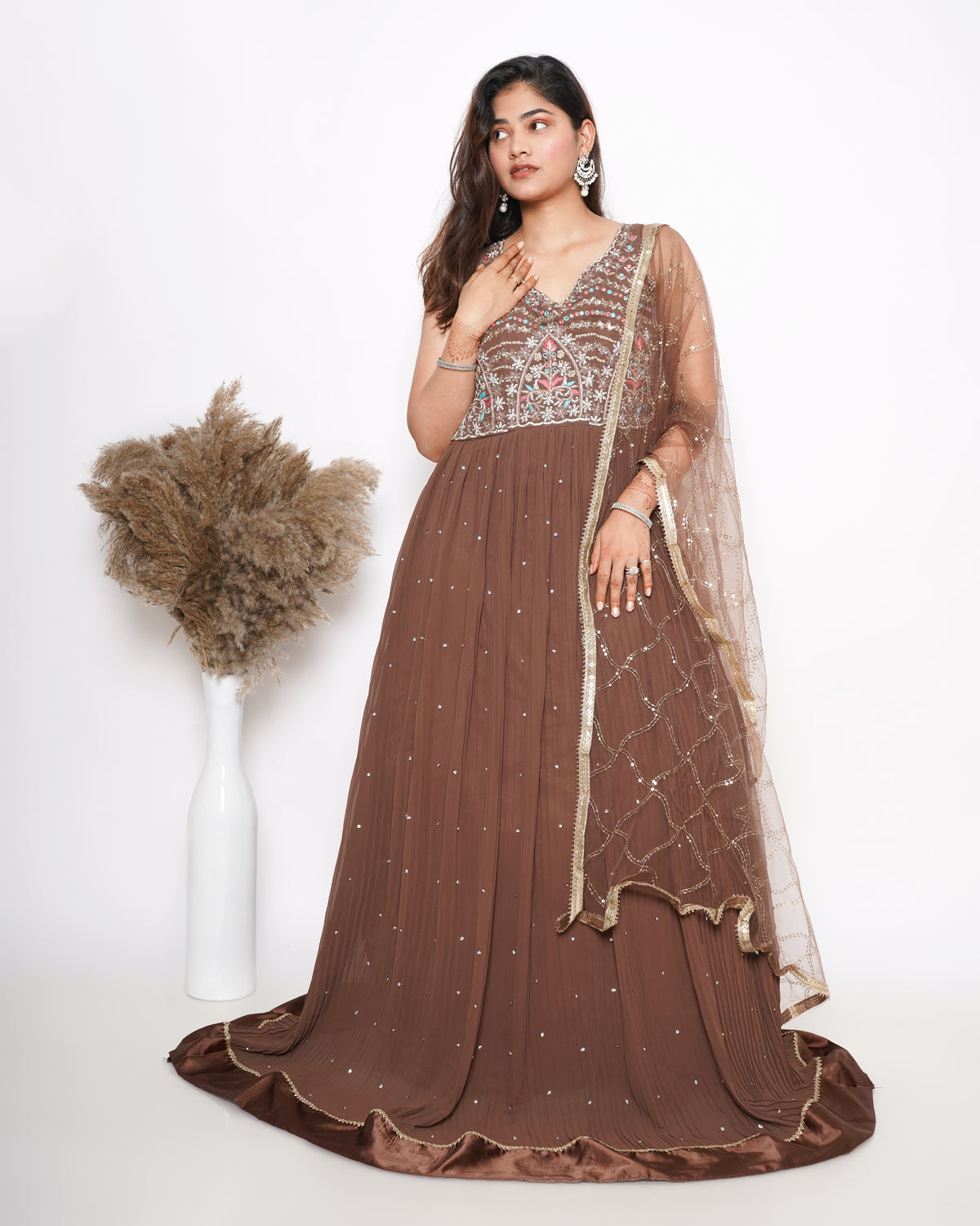 BROWN GOWN